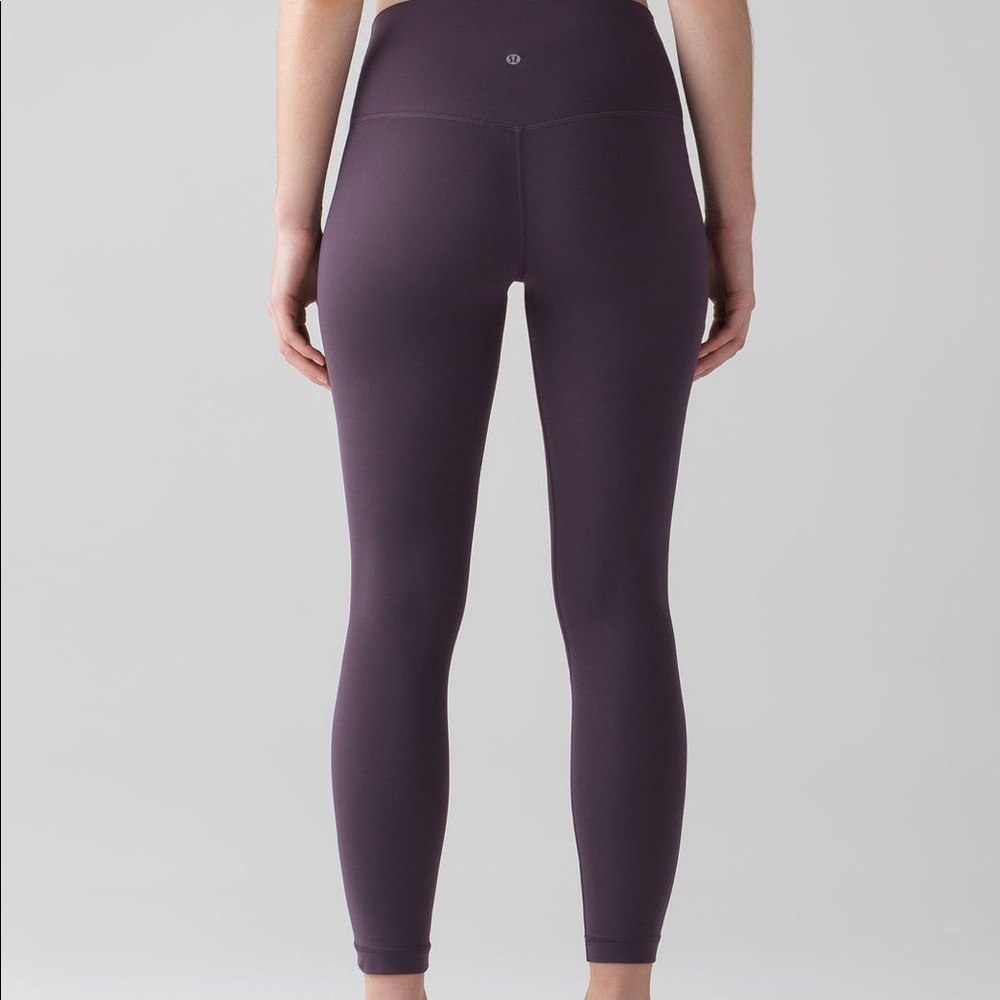 Lululemon Align Pant II (25")
Black Currant